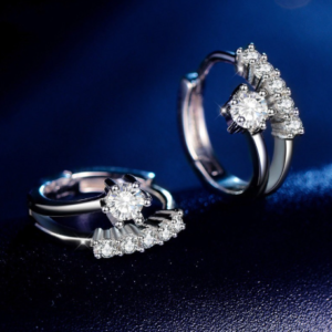 Stylish and simple 925 silver elegant stud earrings